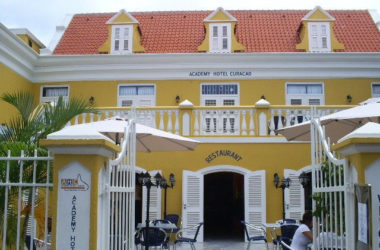 img-academy-hotel-curacao